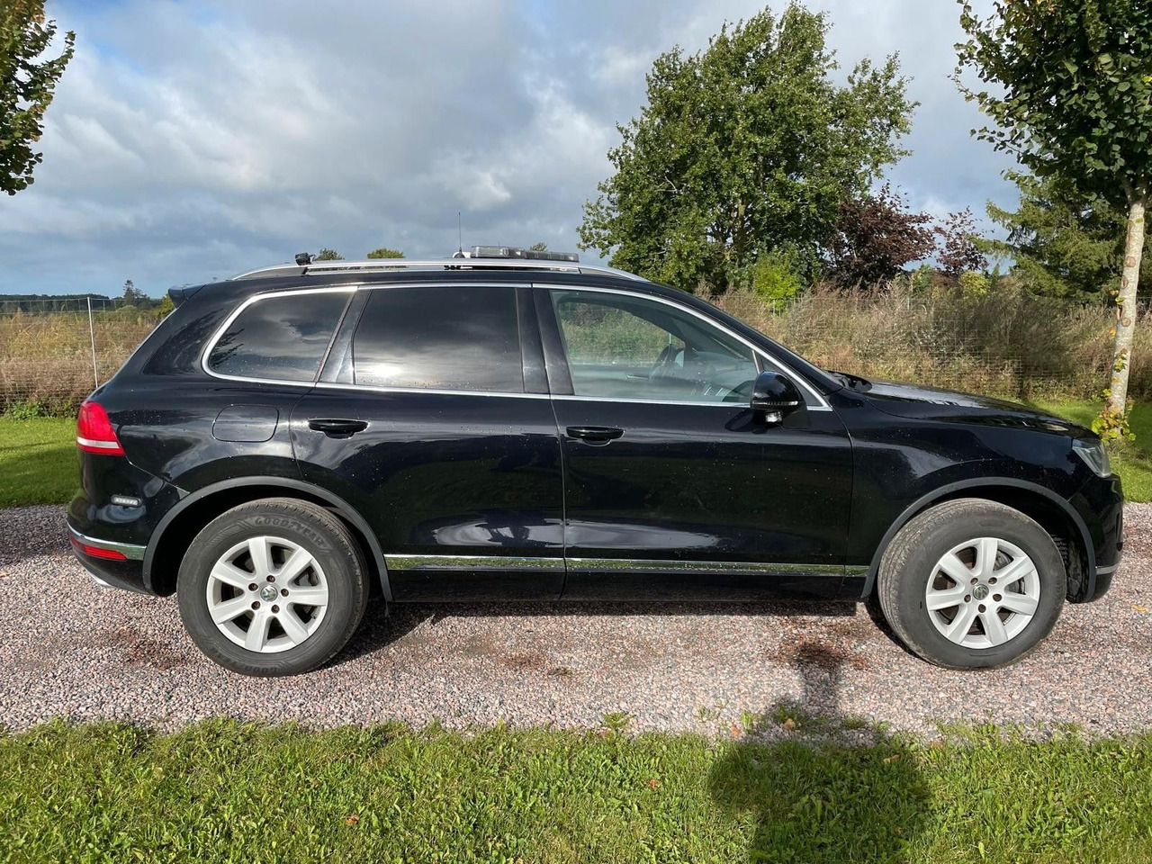 SUV Volkswagen Touareg V6 3.0 TDI Terrain 4Motion: слика 6 SUV Volkswagen Touareg V6 3.0 TDI Terrain 4Motion: слика 6