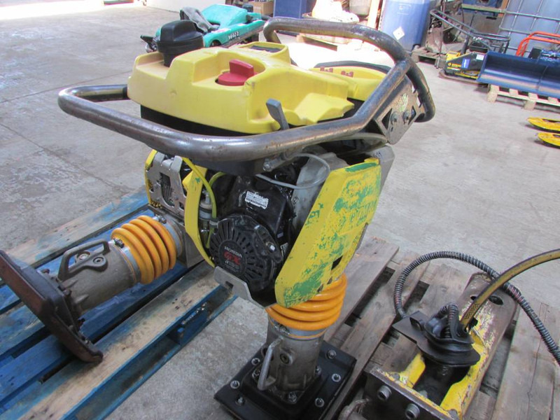 Bomag BT 65 Stampfer netto 1.000 EUR tamper - Компактор: слика 4 Bomag BT 65 Stampfer netto 1.000 EUR tamper - Компактор: слика 4