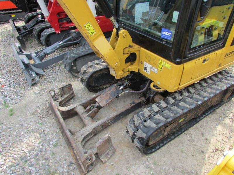 Cat 301.8 Minibagger 21.000 EUR netto - Мини багер: слика 3 Cat 301.8 Minibagger 21.000 EUR netto - Мини багер: слика 3