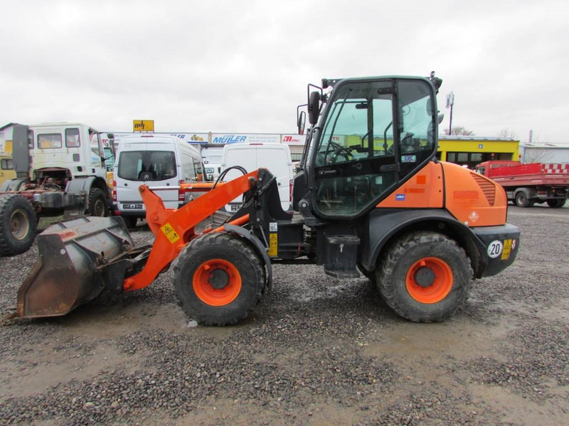 Komatsu WA 80-6 Radlader 26.000 EUR - Натоварувач на тркала: слика 4 Komatsu WA 80-6 Radlader 26.000 EUR - Натоварувач на тркала: слика 4