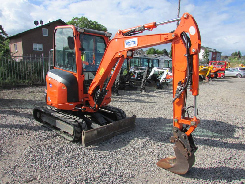 Kubota U 27-4 Minibagger 21.500 EUR - Мини багер: слика 3 Kubota U 27-4 Minibagger 21.500 EUR - Мини багер: слика 3