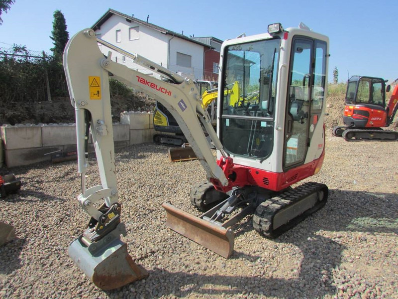 Takeuchi TB 216 V0 Minibagger 23.500 EUR - Мини багер: слика 2 Takeuchi TB 216 V0 Minibagger 23.500 EUR - Мини багер: слика 2