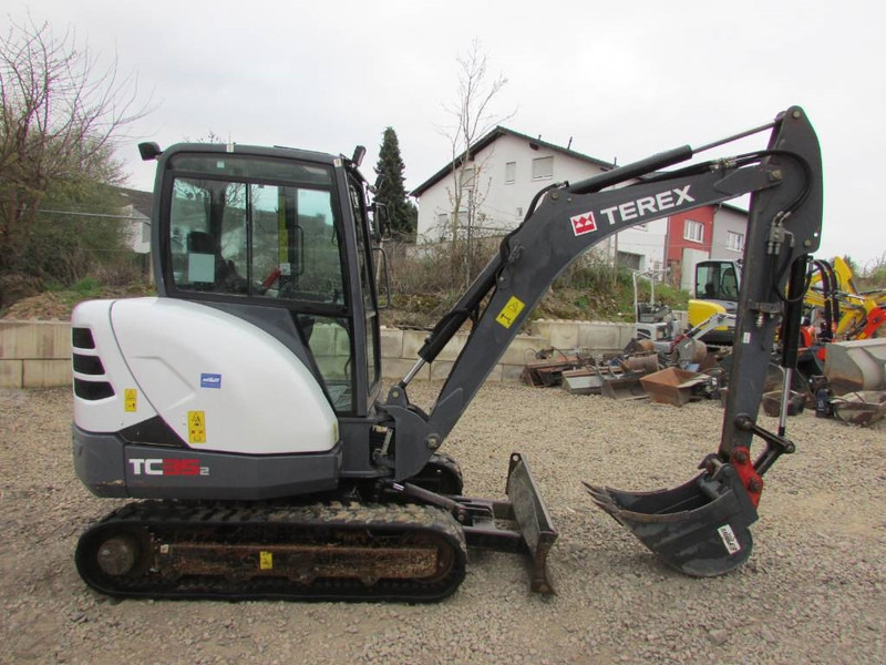 Terex TC 35-2 Minibagger 24.500 EUR Top Zustand - Мини багер: слика 4 Terex TC 35-2 Minibagger 24.500 EUR Top Zustand - Мини багер: слика 4