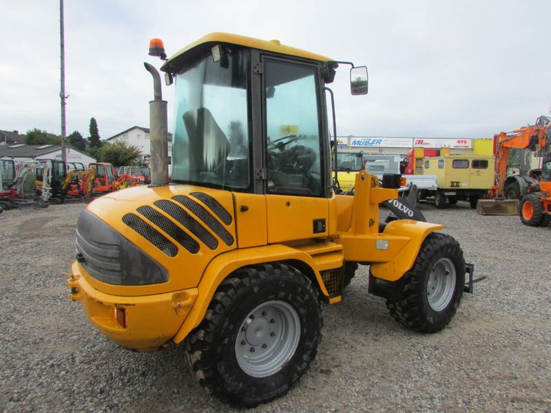 Volvo L 35 B-Z Radlader 16.000 EUR - Натоварувач на тркала: слика 5 Volvo L 35 B-Z Radlader 16.000 EUR - Натоварувач на тркала: слика 5