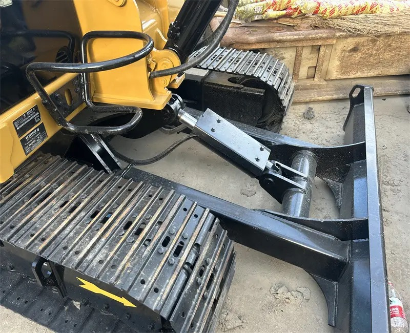 Багер гасеничар CATERPILLAR 306: слика 6