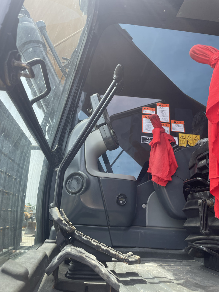 CATERPILLAR 330D2 - Багер гасеничар: слика 4 CATERPILLAR 330D2 - Багер гасеничар: слика 4