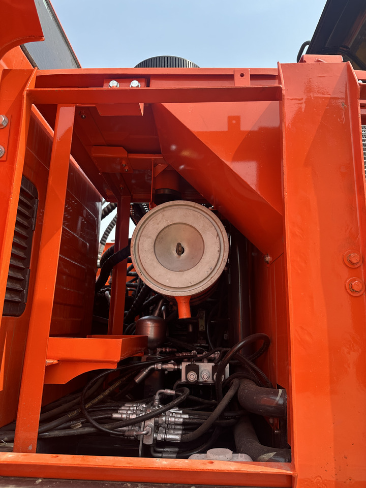DOOSAN DX225LC-9C - Багер гасеничар: слика 4 DOOSAN DX225LC-9C - Багер гасеничар: слика 4