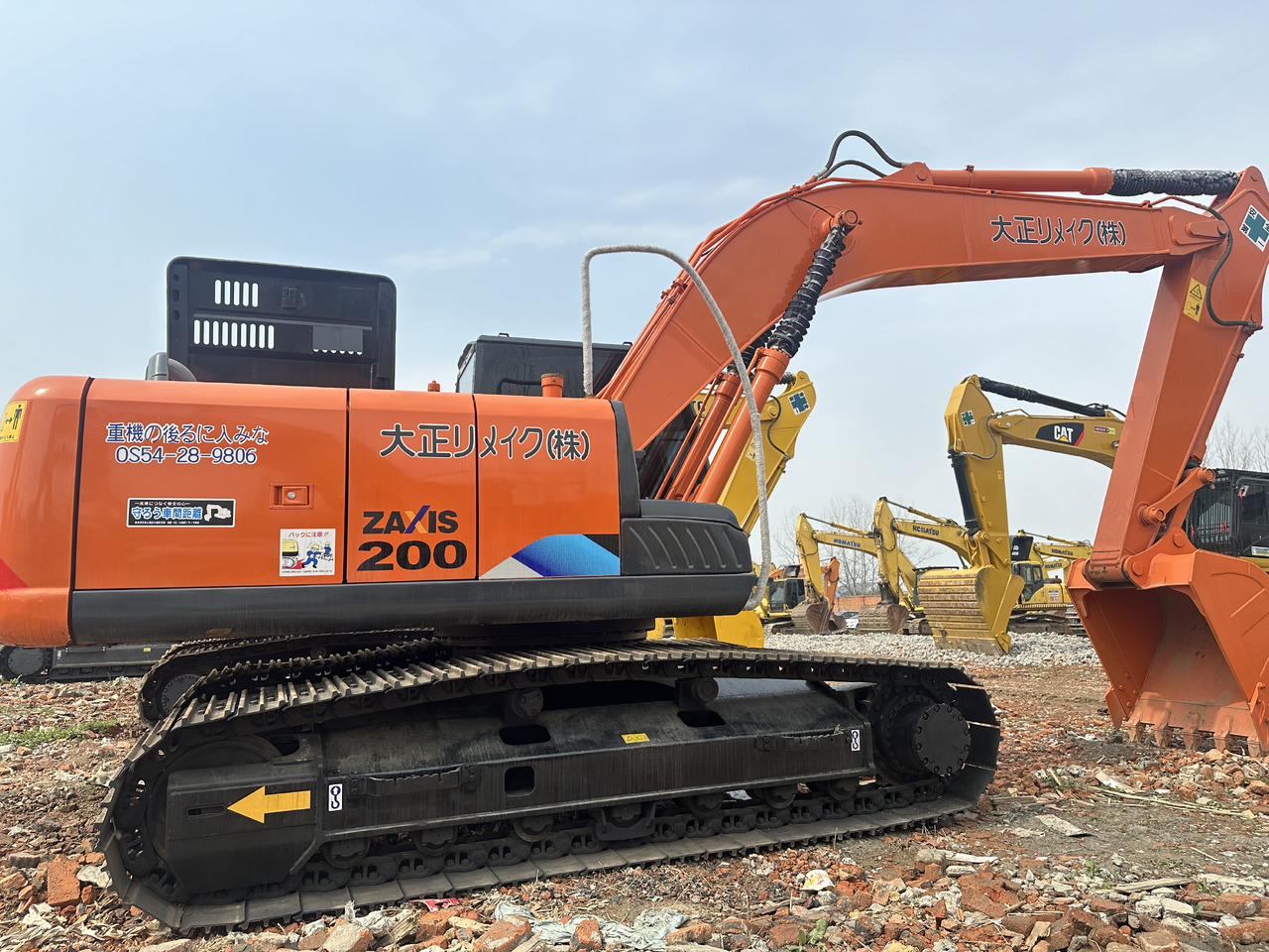HITACHI ZX200-3 - Багер гасеничар: слика 1 HITACHI ZX200-3 - Багер гасеничар: слика 1