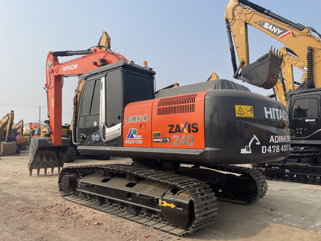 HITACHI ZX240 - Багер гасеничар: слика 1 HITACHI ZX240 - Багер гасеничар: слика 1
