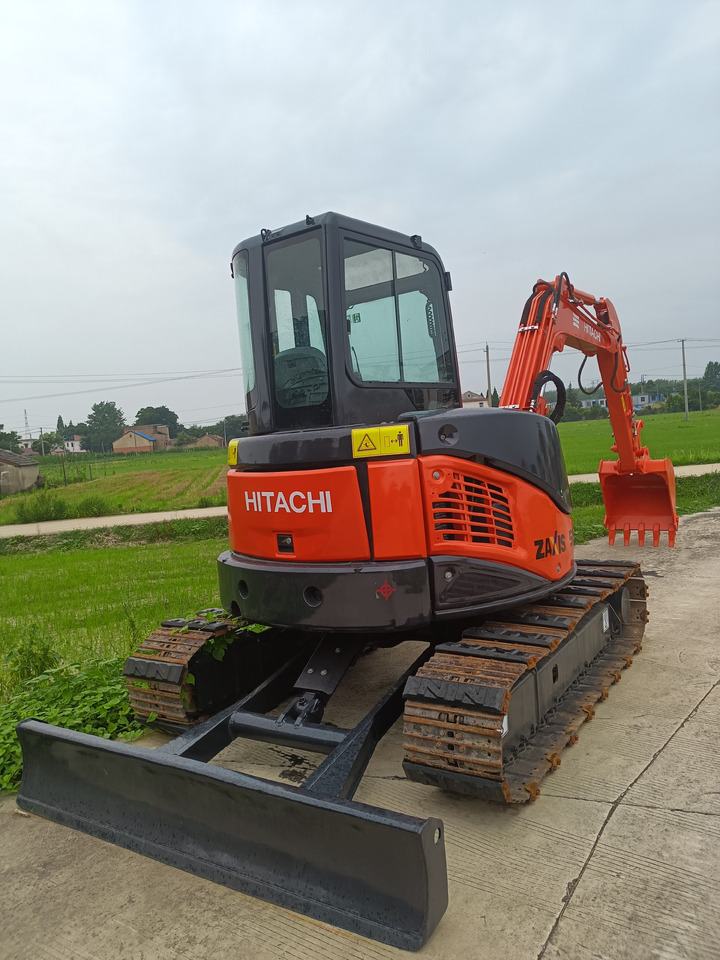 HITACHI ZX50U-2 - Мини багер: слика 4 HITACHI ZX50U-2 - Мини багер: слика 4