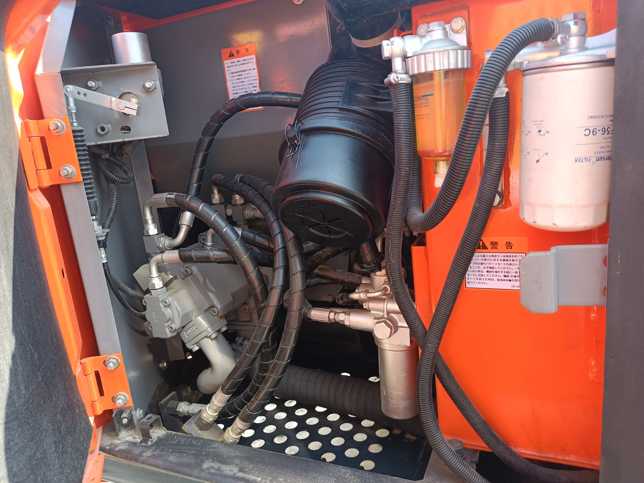 HITACHI ZX75 - Багер гасеничар: слика 3 HITACHI ZX75 - Багер гасеничар: слика 3