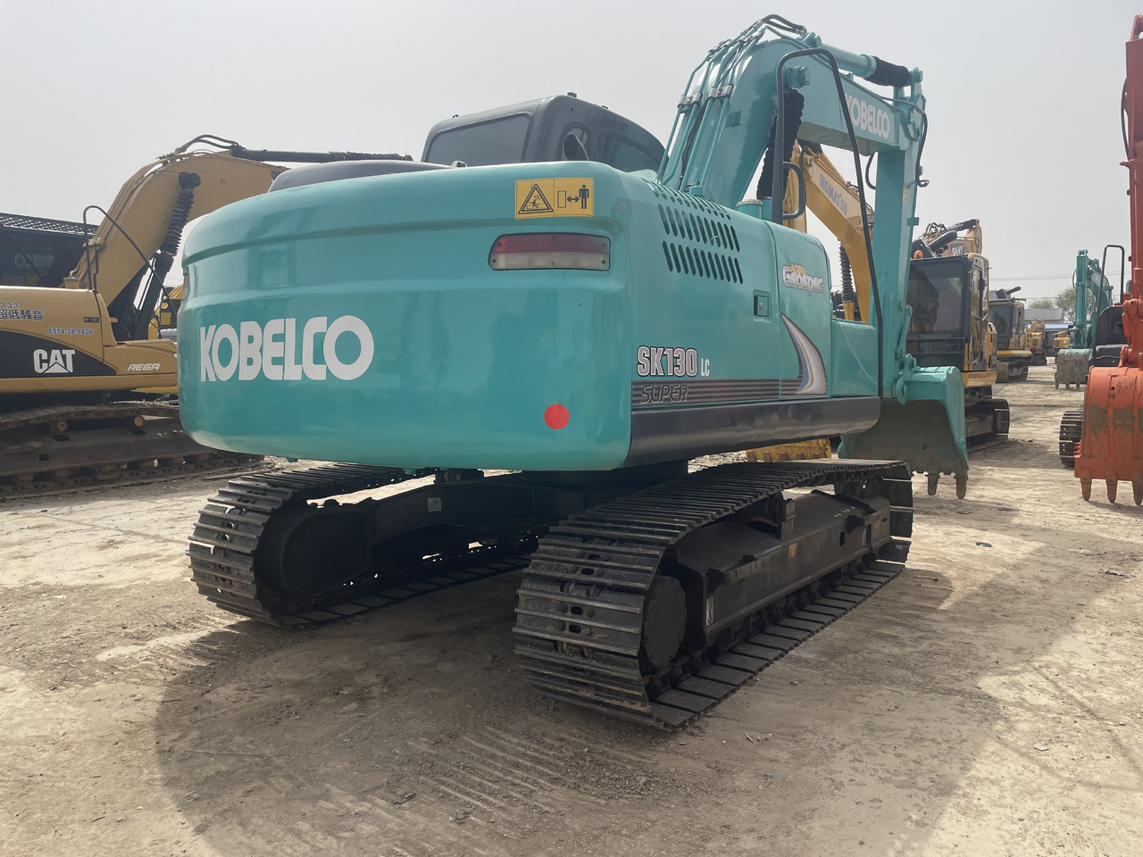 KOBELCO SK130-8 - Багер гасеничар: слика 2 KOBELCO SK130-8 - Багер гасеничар: слика 2