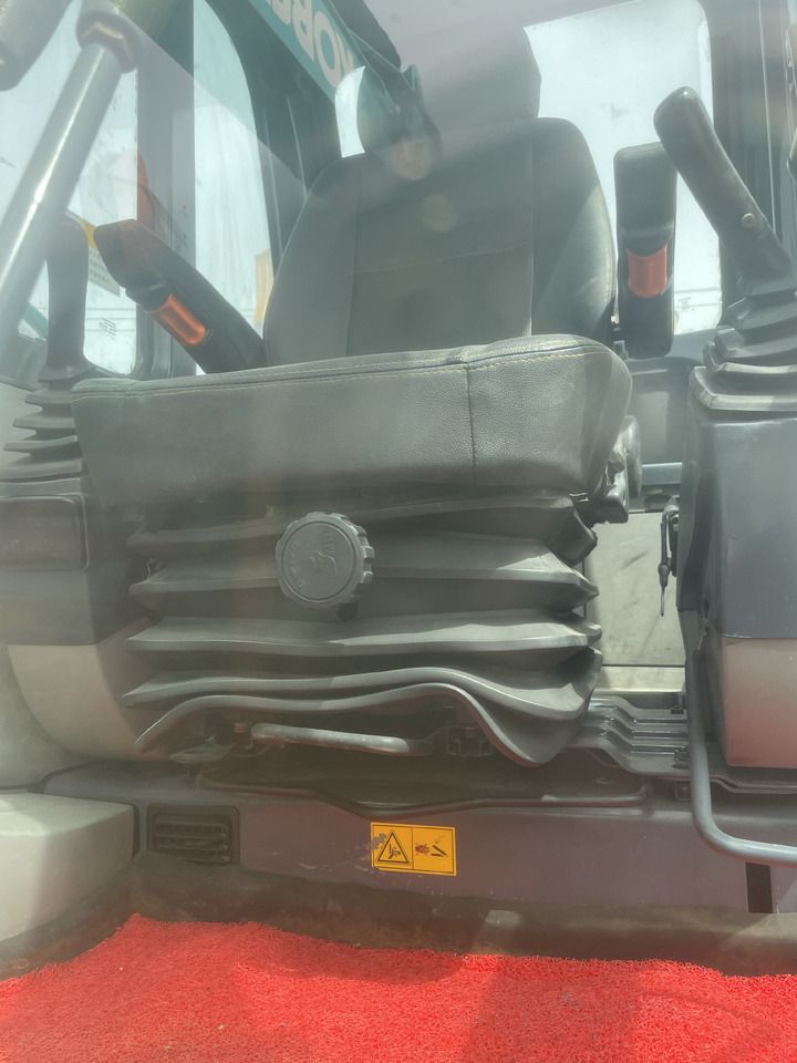 KOBELCO SK130-8 - Багер гасеничар: слика 5 KOBELCO SK130-8 - Багер гасеничар: слика 5
