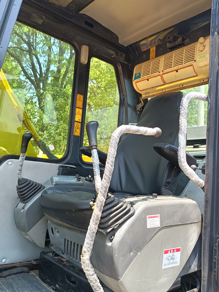 KOMATSU PC60-7 - Багер гасеничар: слика 4 KOMATSU PC60-7 - Багер гасеничар: слика 4