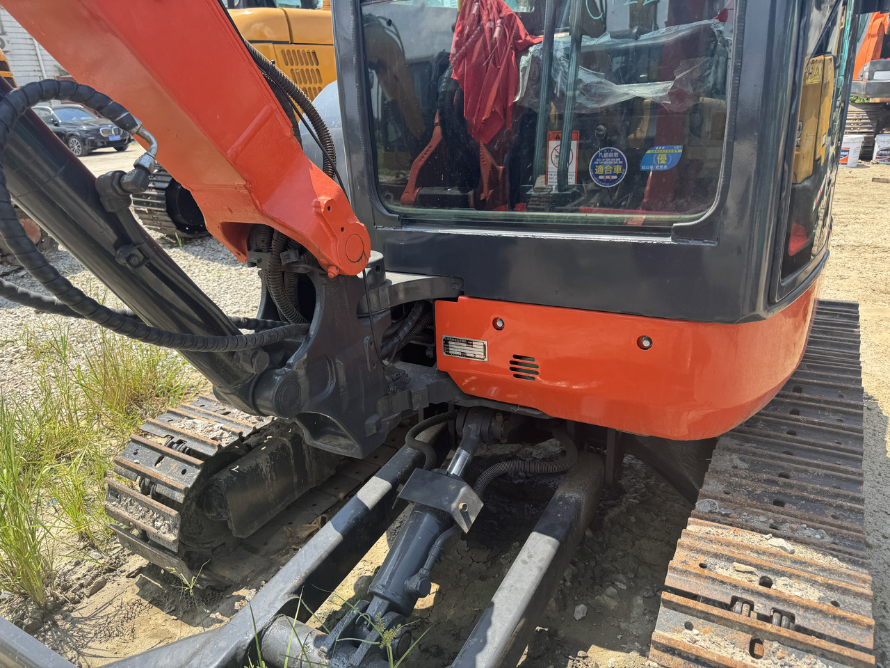 KUBOTA U35-5 - Мини багер: слика 3 KUBOTA U35-5 - Мини багер: слика 3
