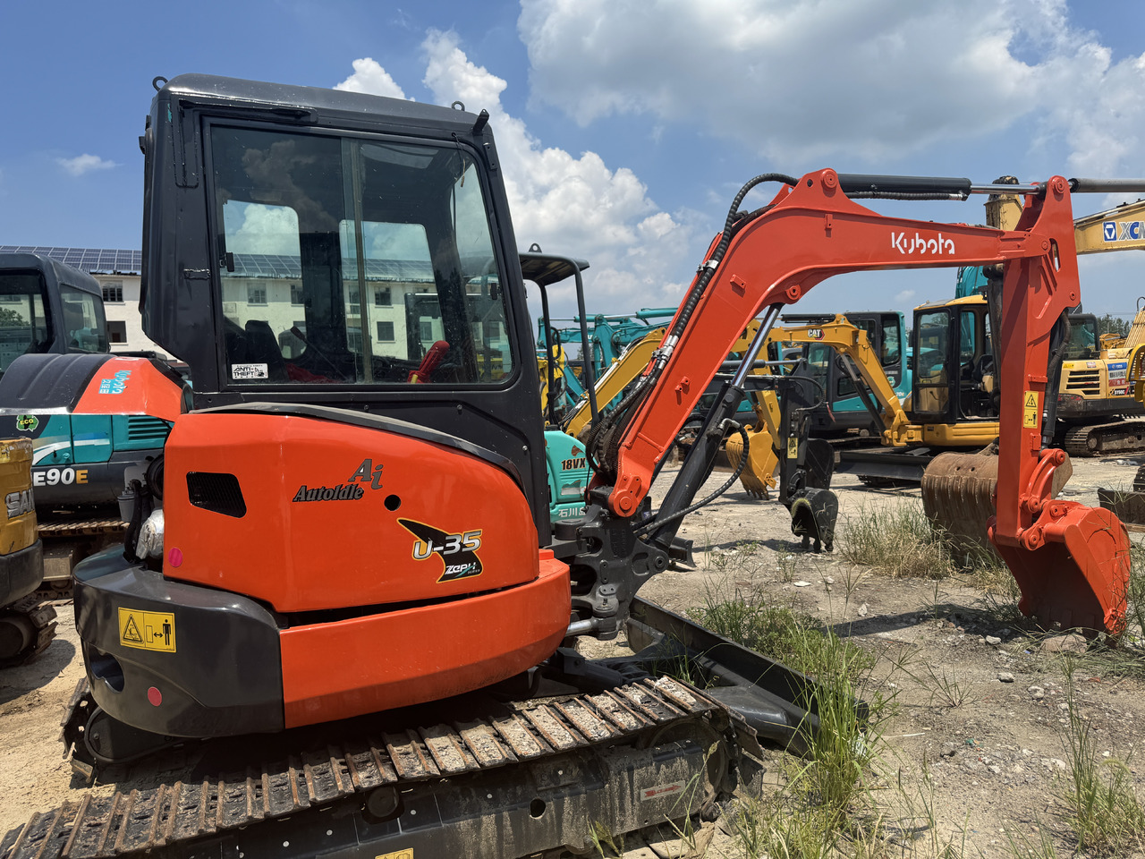 KUBOTA U35-5 - Мини багер: слика 2 KUBOTA U35-5 - Мини багер: слика 2