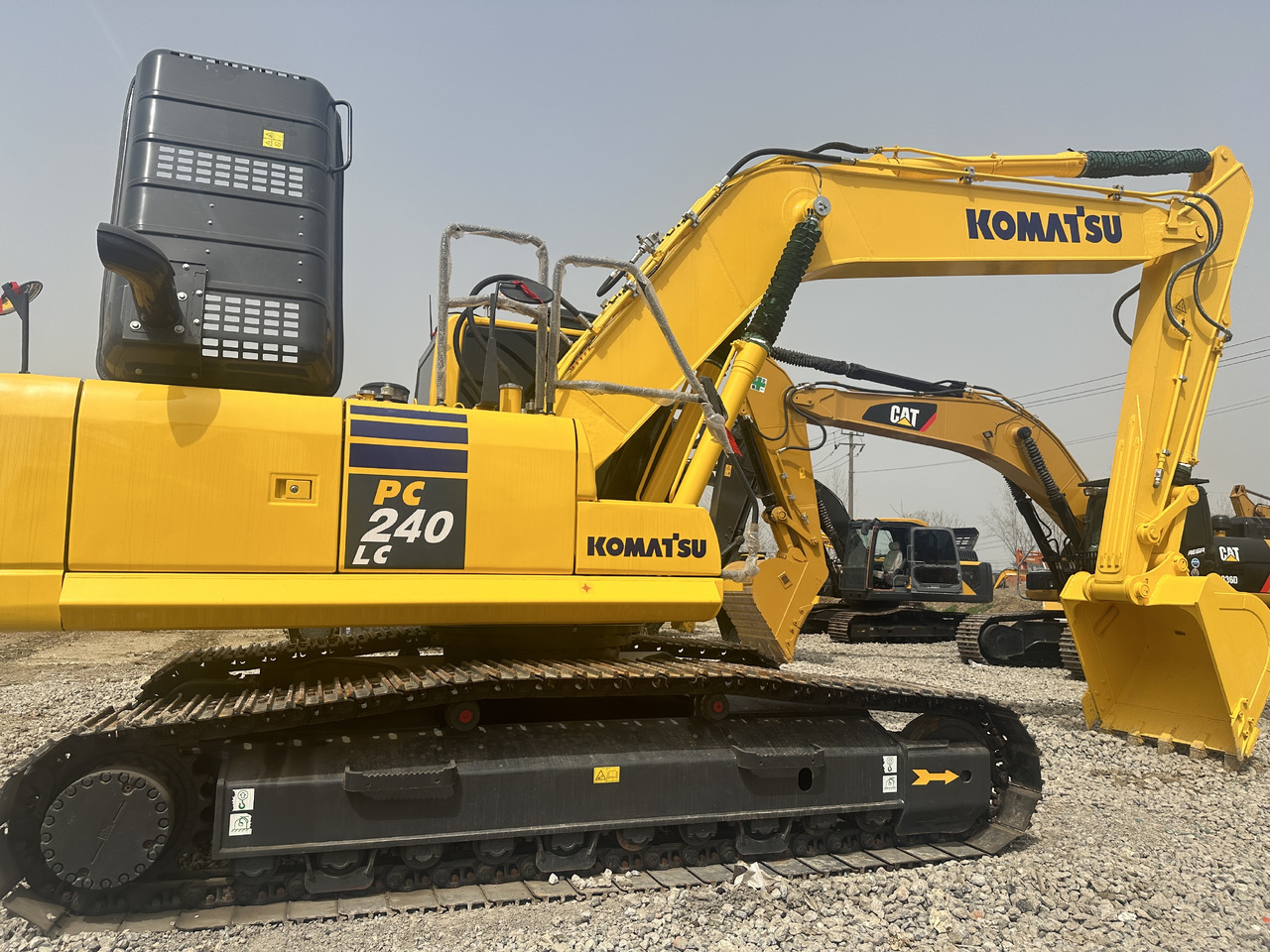 Komatsu PC 240 LC-8 - Багер гасеничар: слика 2 Komatsu PC 240 LC-8 - Багер гасеничар: слика 2