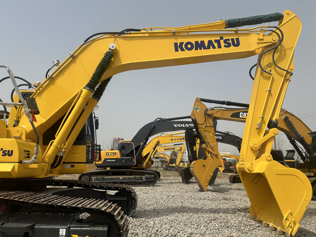 Komatsu PC 240 LC-8 - Багер гасеничар: слика 3 Komatsu PC 240 LC-8 - Багер гасеничар: слика 3