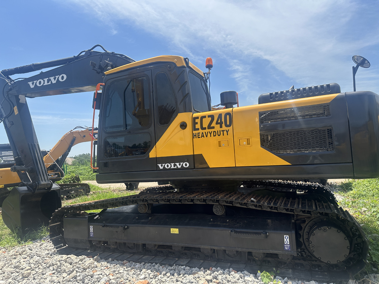 VOLVO EC240 - Багер гасеничар: слика 1 VOLVO EC240 - Багер гасеничар: слика 1