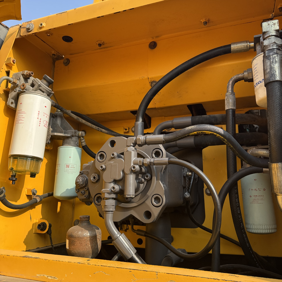 VOLVO EC240BLC - Багер гасеничар: слика 3 VOLVO EC240BLC - Багер гасеничар: слика 3