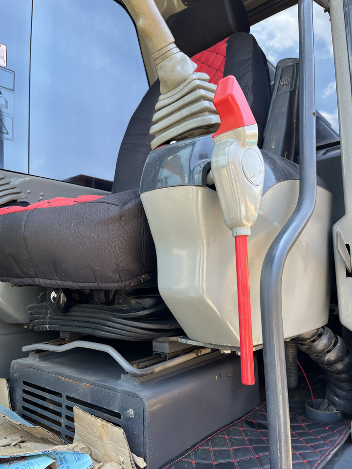 XCMG XE150WD - Багер гасеничар: слика 5 XCMG XE150WD - Багер гасеничар: слика 5