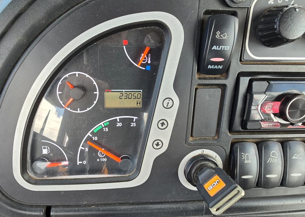 JCB - Ровокопач: слика 4 JCB - Ровокопач: слика 4