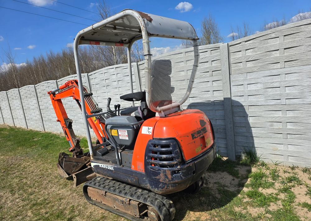 Kubota - Мини багер: слика 4 Kubota - Мини багер: слика 4