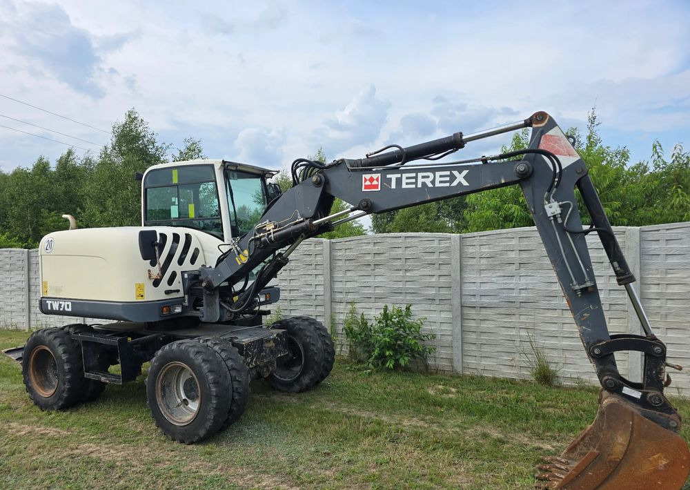 Terex - Багер на тркала: слика 1 Terex - Багер на тркала: слика 1