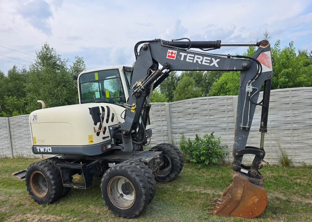 Terex - Багер на тркала: слика 1 Terex - Багер на тркала: слика 1