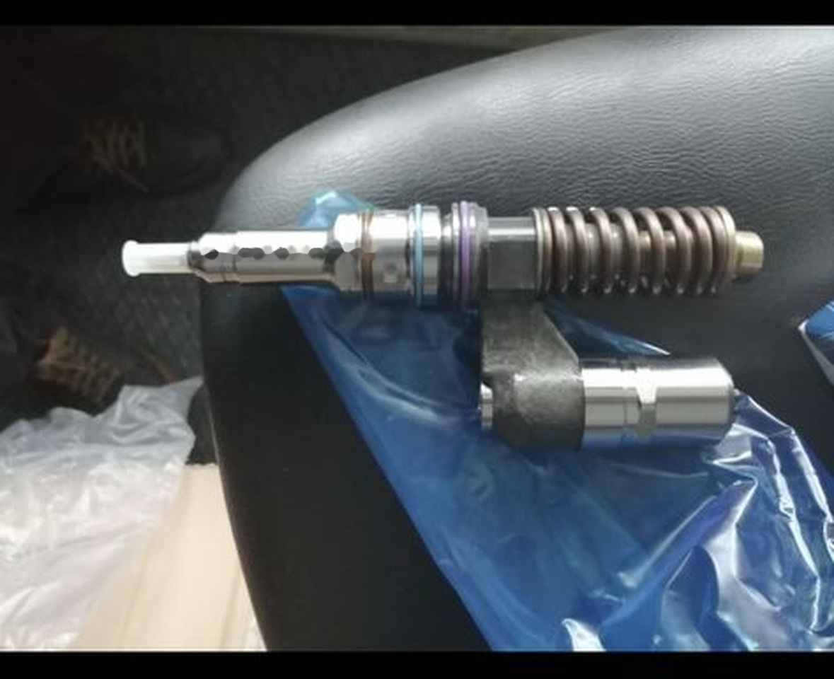 Bosch 2018 IVECO - Инјектор за Камион: слика 2 Bosch 2018 IVECO - Инјектор за Камион: слика 2