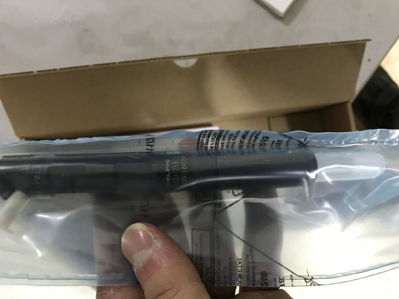 Delphi 28237259 for Renault RENAULT camper - Инјектор за Кампер: слика 3 Delphi 28237259 for Renault RENAULT camper - Инјектор за Кампер: слика 3