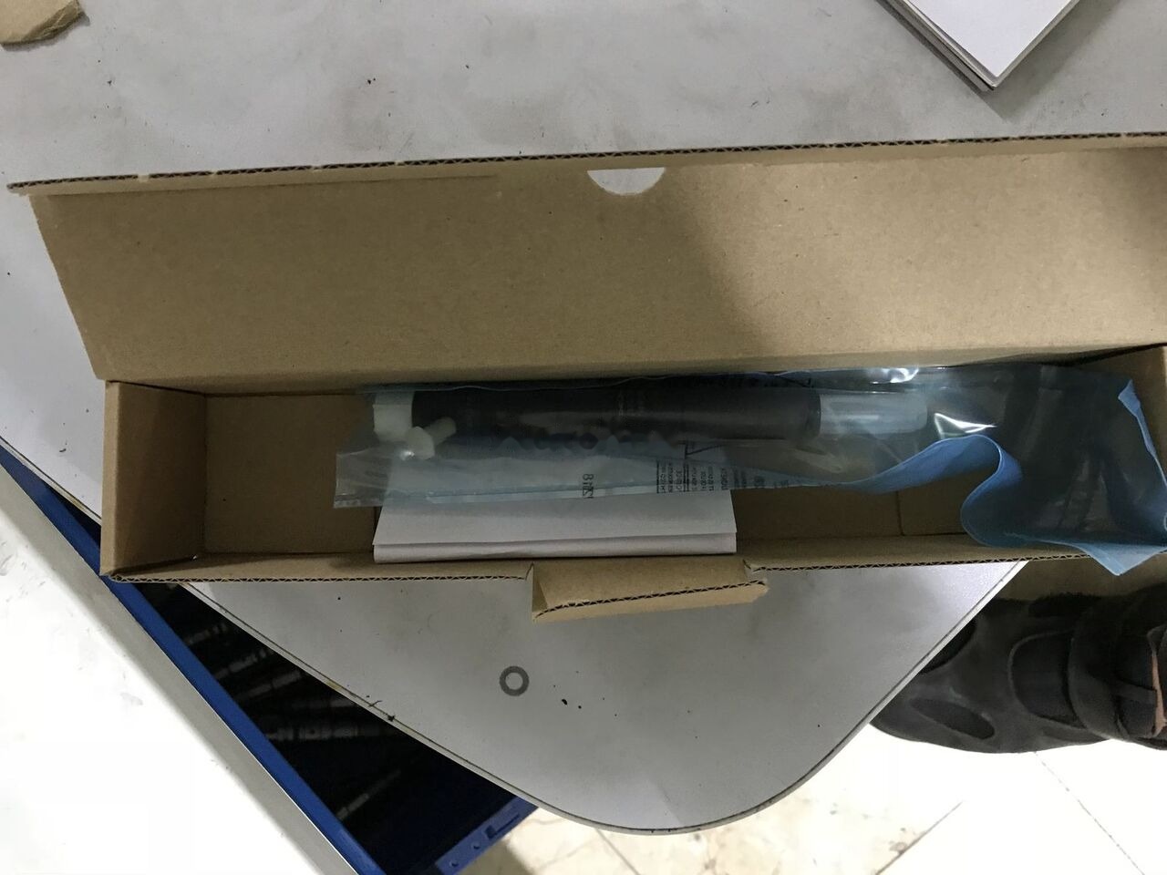 Delphi 28237259 for Renault RENAULT camper - Инјектор за Кампер: слика 1 Delphi 28237259 for Renault RENAULT camper - Инјектор за Кампер: слика 1