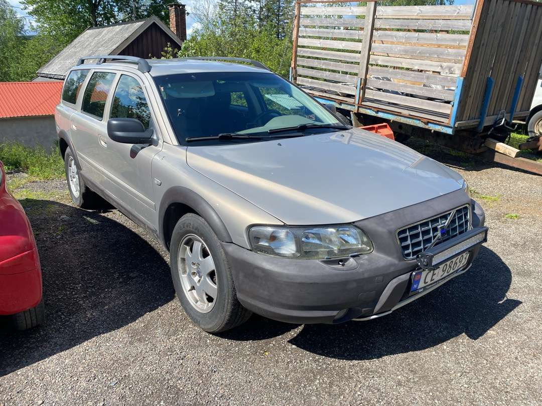 2001 Volvo XC70 EU-GODKJENT (rep.-objekt) - Караван: слика 2 2001 Volvo XC70 EU-GODKJENT (rep.-objekt) - Караван: слика 2