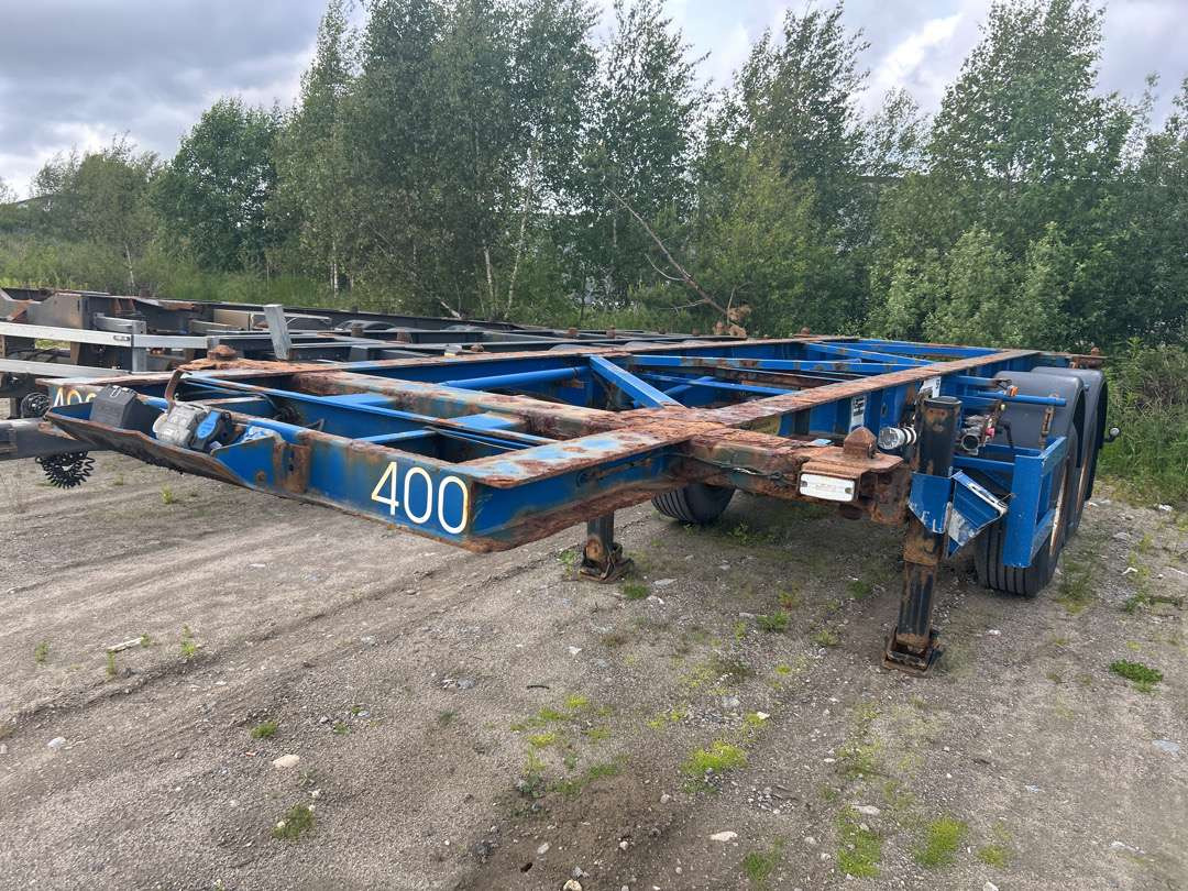 2004 Container-henger TURBO`HOET CONTAINERSEMITRAILER EU-godkjent - Транспортер на контејнер/ Полуприколка со променливо тело: слика 1 2004 Container-henger TURBO`HOET CONTAINERSEMITRAILER EU-godkjent - Транспортер на контејнер/ Полуприколка со променливо тело: слика 1