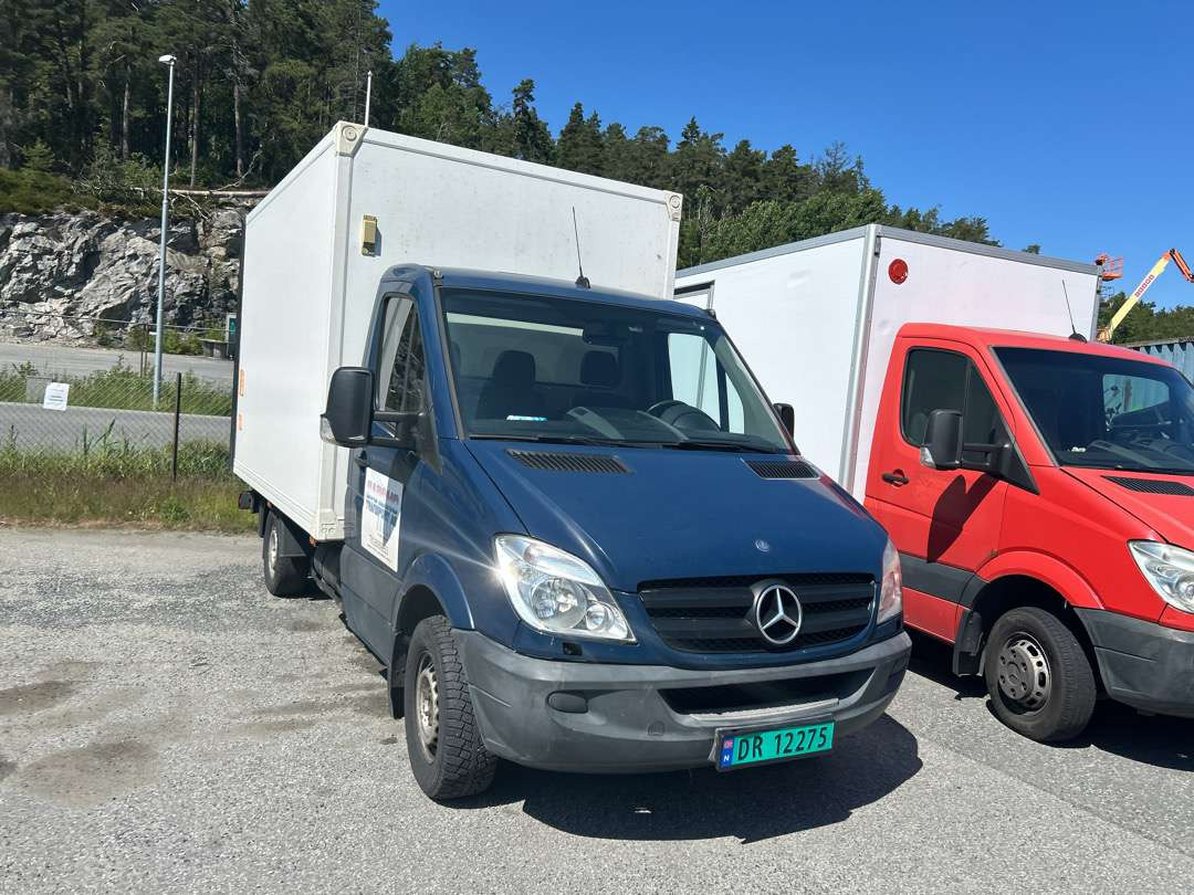 2008 Skapbil 8 paller MERCEDES-BENZ SPRINTER - Комбе фургон: слика 2 2008 Skapbil 8 paller MERCEDES-BENZ SPRINTER - Комбе фургон: слика 2