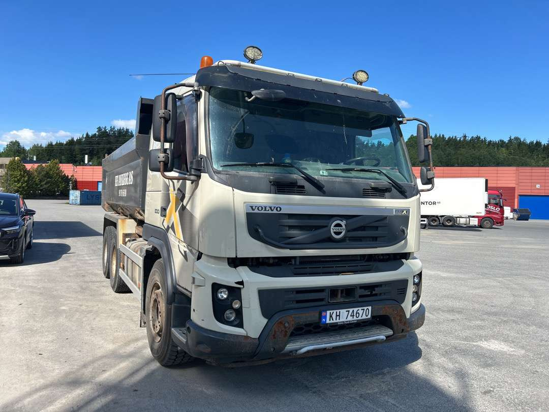 2011 Dumper VOLVO FM 500 Euroklasse 5T - Кипер: слика 2 2011 Dumper VOLVO FM 500 Euroklasse 5T - Кипер: слика 2