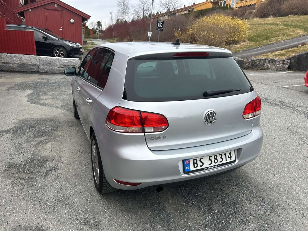 2011 Personbil VOLKSWAGEN GOLF EU-godkjent - Караван: слика 4 2011 Personbil VOLKSWAGEN GOLF EU-godkjent - Караван: слика 4