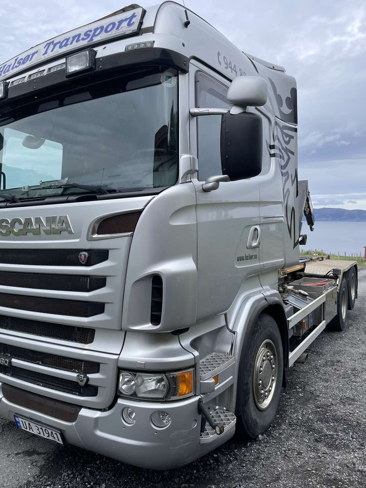 2012 Scania R 560 LB6X2HNB - Камион со кука за подигање: слика 3 2012 Scania R 560 LB6X2HNB - Камион со кука за подигање: слика 3