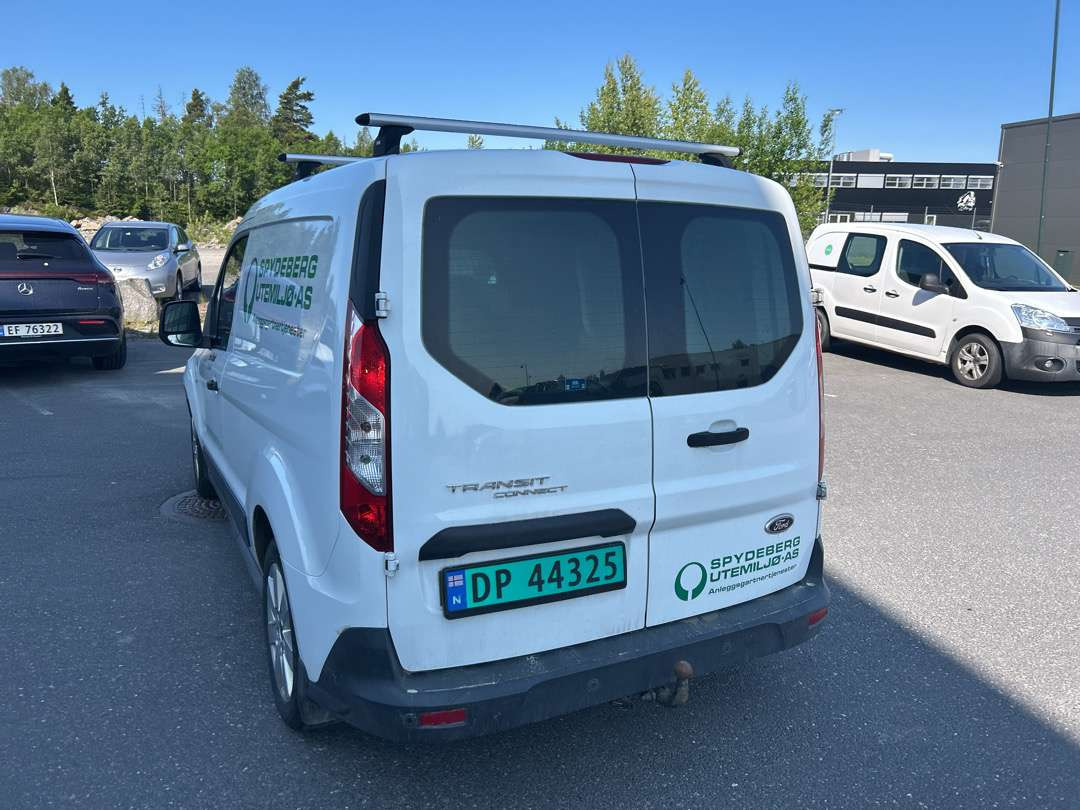 2014 Varebil FORD TRANSIT CONNECT EU-Godkjent - Товарно комбе: слика 4 2014 Varebil FORD TRANSIT CONNECT EU-Godkjent - Товарно комбе: слика 4