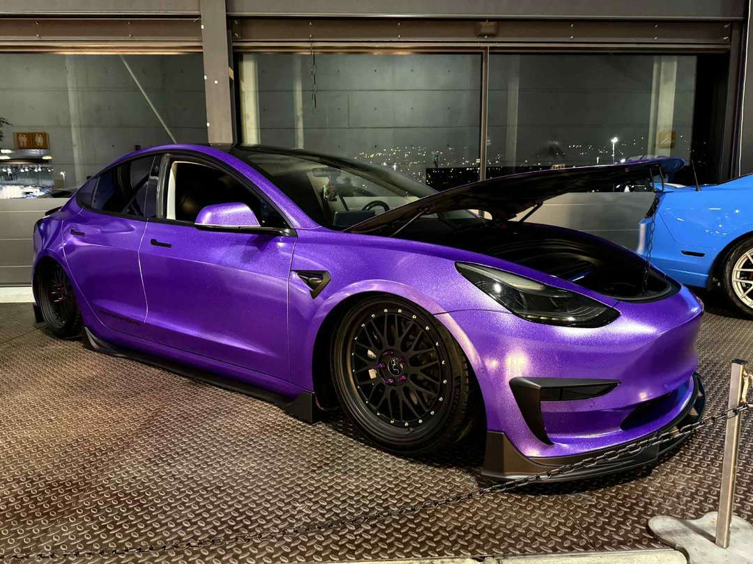 2019 Tesla Model 3 / luftunderstell - Седан: слика 1 2019 Tesla Model 3 / luftunderstell - Седан: слика 1