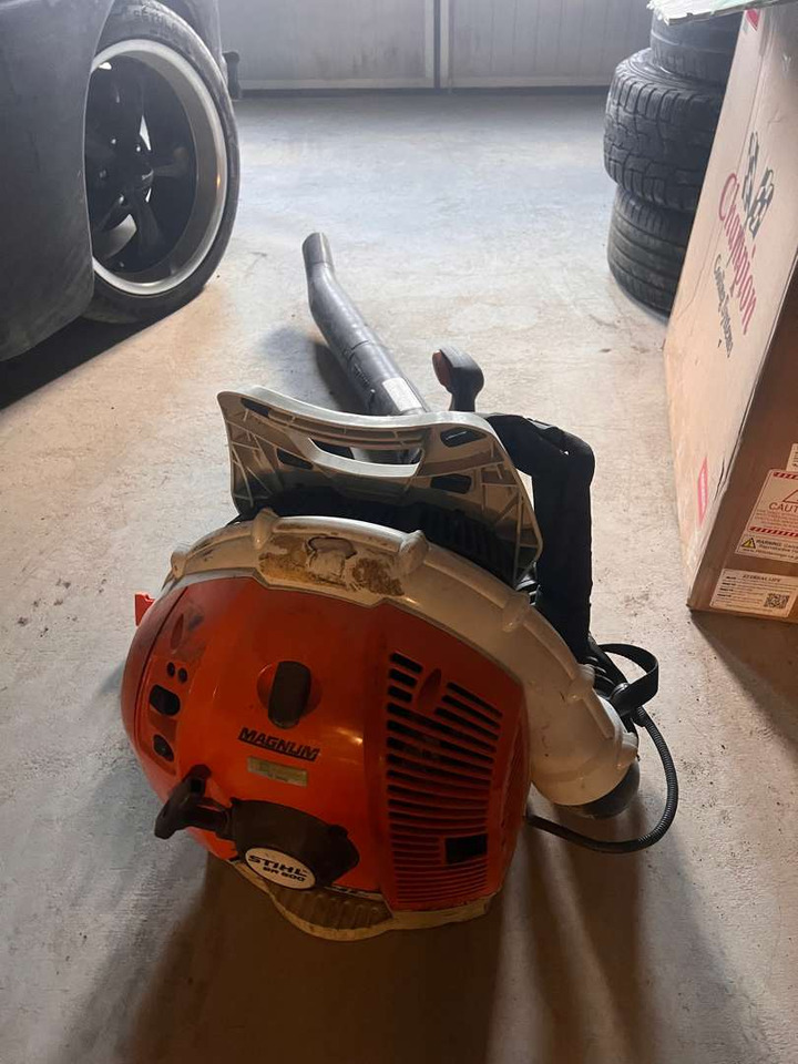 2023 Stihl BR 600 løvblåser - Градинарска опрема: слика 1 2023 Stihl BR 600 løvblåser - Градинарска опрема: слика 1