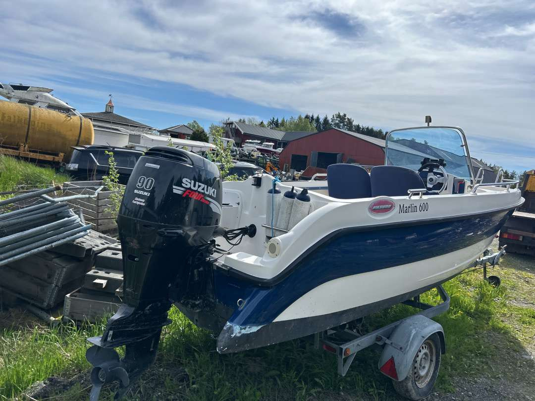 19 fots Båt Viksund Marlin 600 + båtmotor Suzuki 90 Hk - Друга машина: слика 3 19 fots Båt Viksund Marlin 600 + båtmotor Suzuki 90 Hk - Друга машина: слика 3