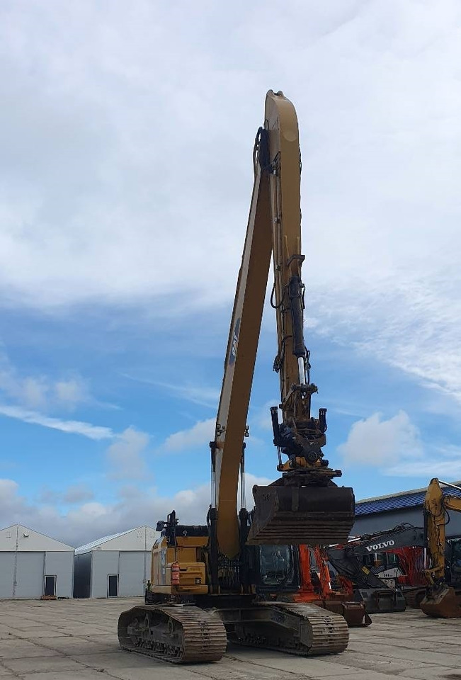 CAT 330 FLN - Багер: слика 1 CAT 330 FLN - Багер: слика 1