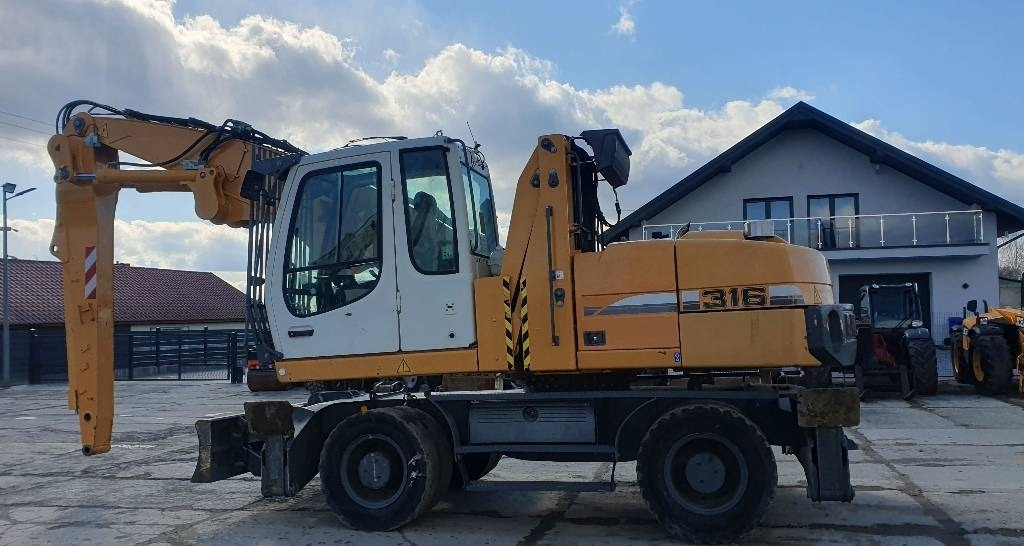 Liebherr A 316 Litronic - Справувач со отпад/ Индустрија: слика 3 Liebherr A 316 Litronic - Справувач со отпад/ Индустрија: слика 3