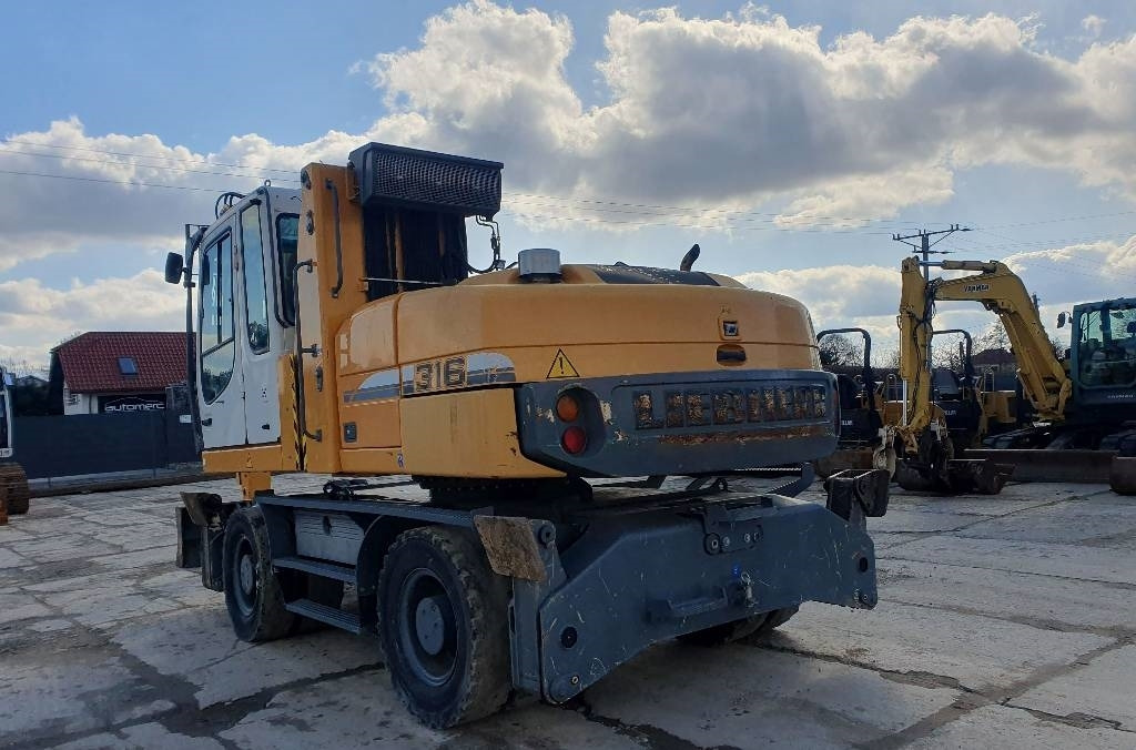 Liebherr A 316 Litronic - Справувач со отпад/ Индустрија: слика 2 Liebherr A 316 Litronic - Справувач со отпад/ Индустрија: слика 2