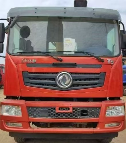 DONGFENG - Камион со кран: слика 3 DONGFENG - Камион со кран: слика 3