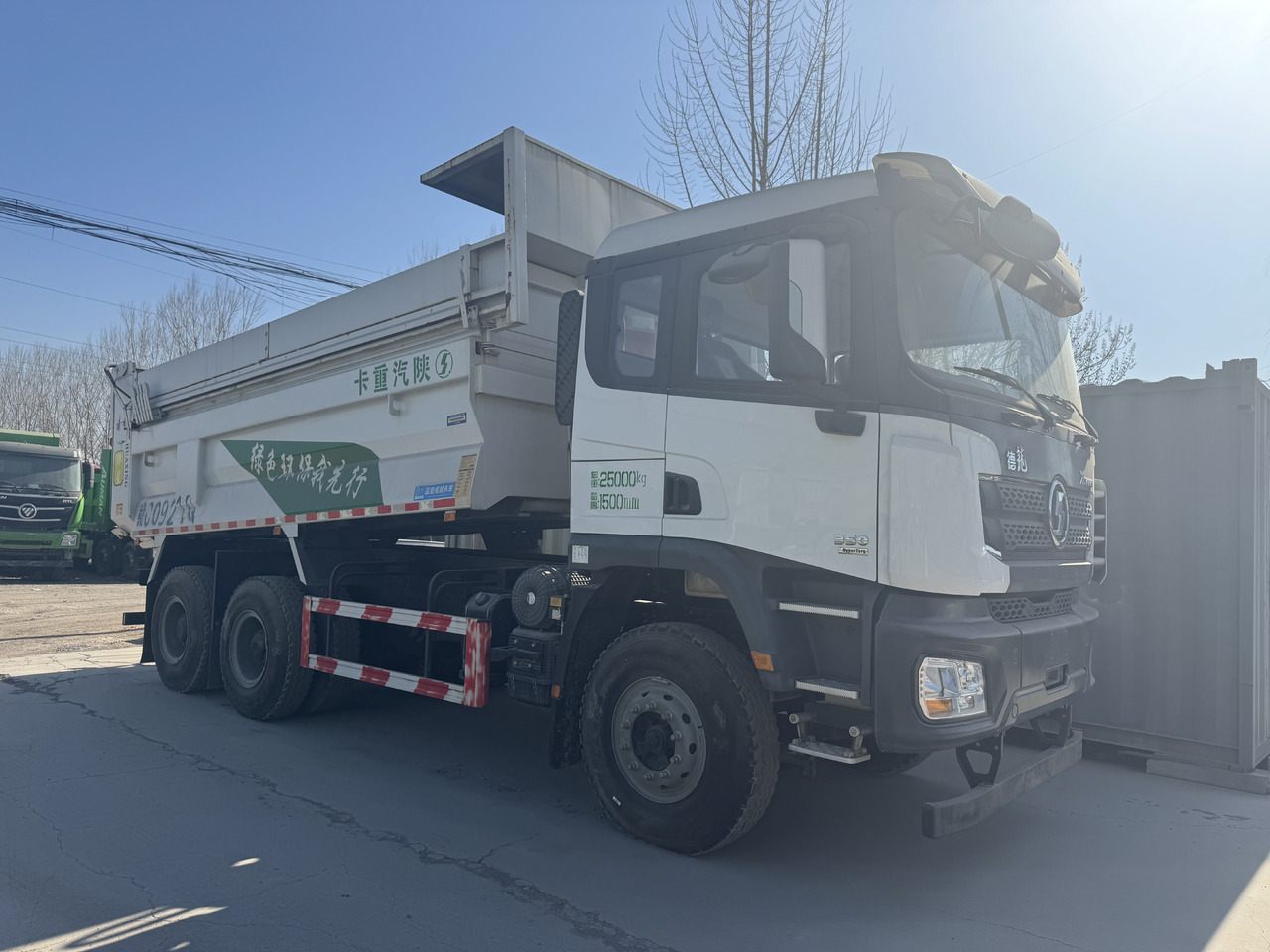 SHACMAN X3000 - Кипер: слика 1 SHACMAN X3000 - Кипер: слика 1