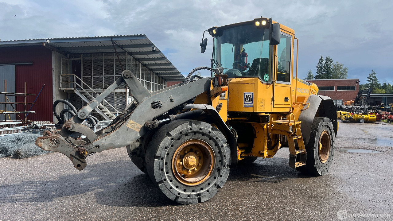 Volvo L60E, 2003, Hyvinkää - Градежна машина: слика 1 Volvo L60E, 2003, Hyvinkää - Градежна машина: слика 1