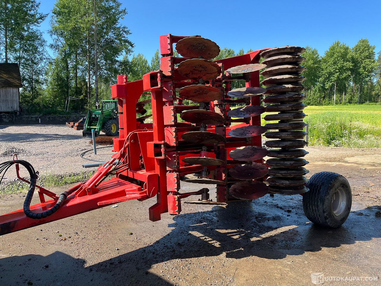 He-Va hydraulisesti nouseva lautasmuokkain, 2005, Sipoo - Ситнач со дискови: слика 2 He-Va hydraulisesti nouseva lautasmuokkain, 2005, Sipoo - Ситнач со дискови: слика 2