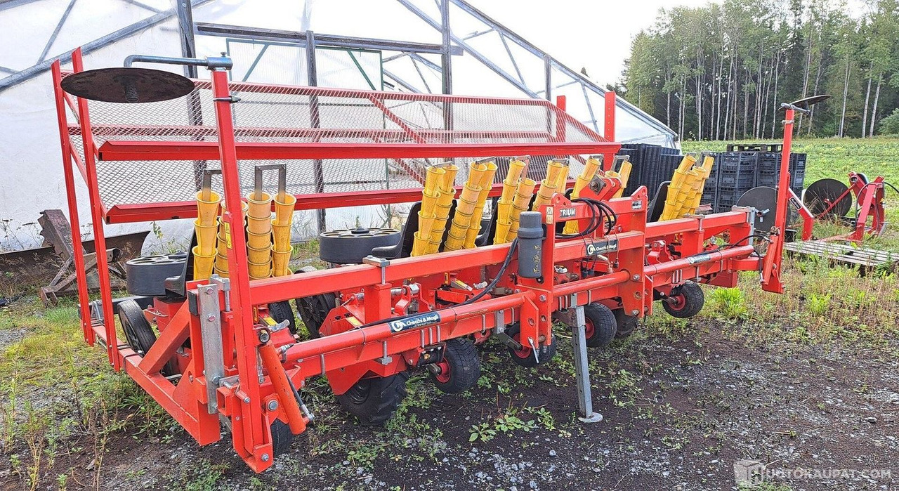Istutuskone Checchi & Magli Trium 5, vm. 2017, Kankaanpää - Опрема за сеење: слика 3 Istutuskone Checchi & Magli Trium 5, vm. 2017, Kankaanpää - Опрема за сеење: слика 3